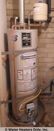 gas-40-gallon-water-heater-sacramento-175-X-475 A 40 gallon gas water heater installation.